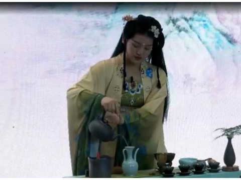 祝贺2022年陕西省职业院校技能大赛（中职组）～茶艺赛项，开云kaiyun网页版选手胡晓同学获得二等奖