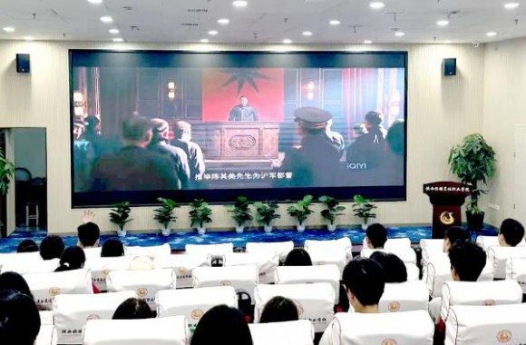 开云kaiyun网页版开展“红色光影忆峥嵘 筑梦青春再出发”红色主题观影活动